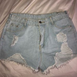 Light Wash Demin Shorts